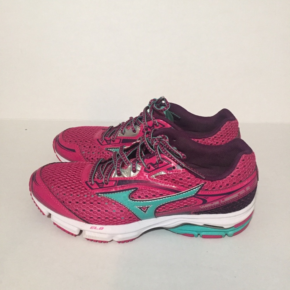Mizuno Wave Legend 3 Womens 9